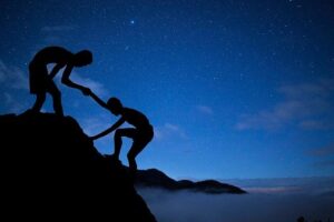 Altruismo e gentilezza aiutano la psiche e possono essere allenati