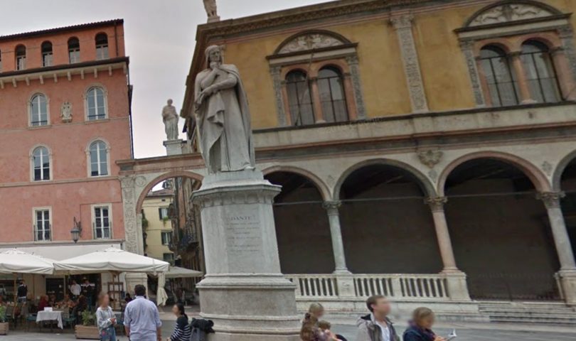 Dante Alighieri, Piazza dei Signori Verona